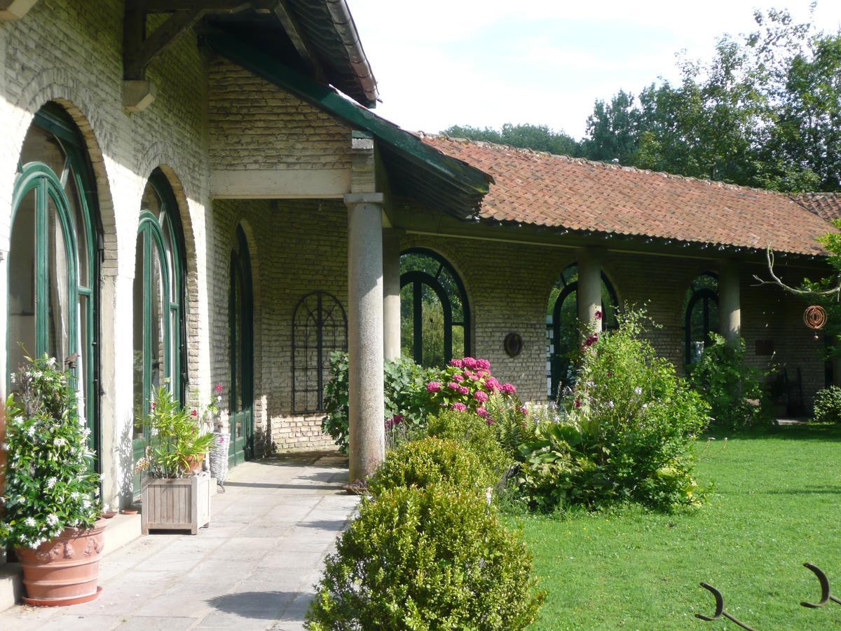 Manoir De Bois En Ardres Exterior foto